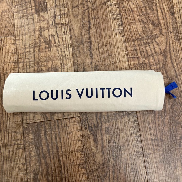 Louis Vuitton Dust Bag - Picture 2 of 6